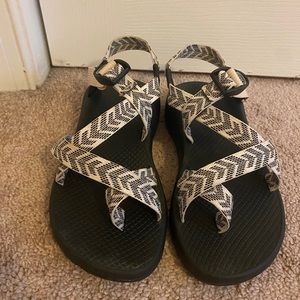 B&W Chacos, Women’s 8.